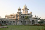 DALY COLLEGE, INDORE (Attribution: https://commons.wikimedia.org/wiki/File:Daly_College,_Indore.jpg)